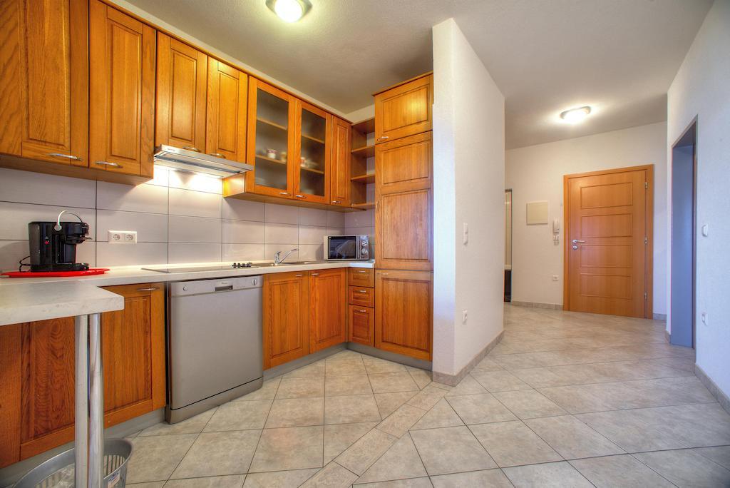 Apartments Peran Šibenik Oda fotoğraf